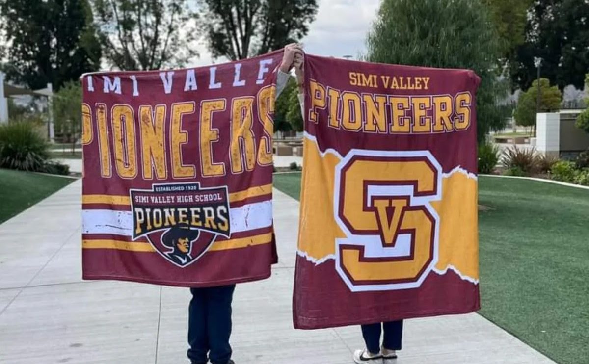 Buy a SVHS Blanket and Support our School!