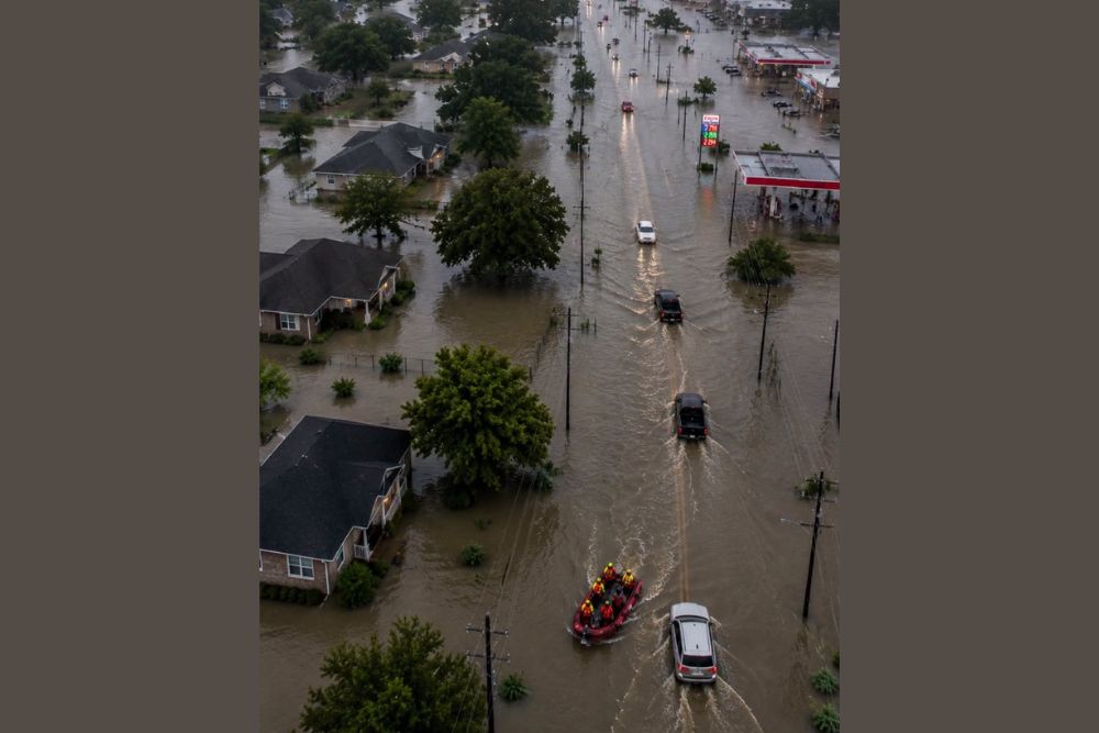 Extreme Flooding Overtakes Southeast Texas as Dozens Rescued and Village Creek Nears Major Flood Stage Near Kountze Thursday