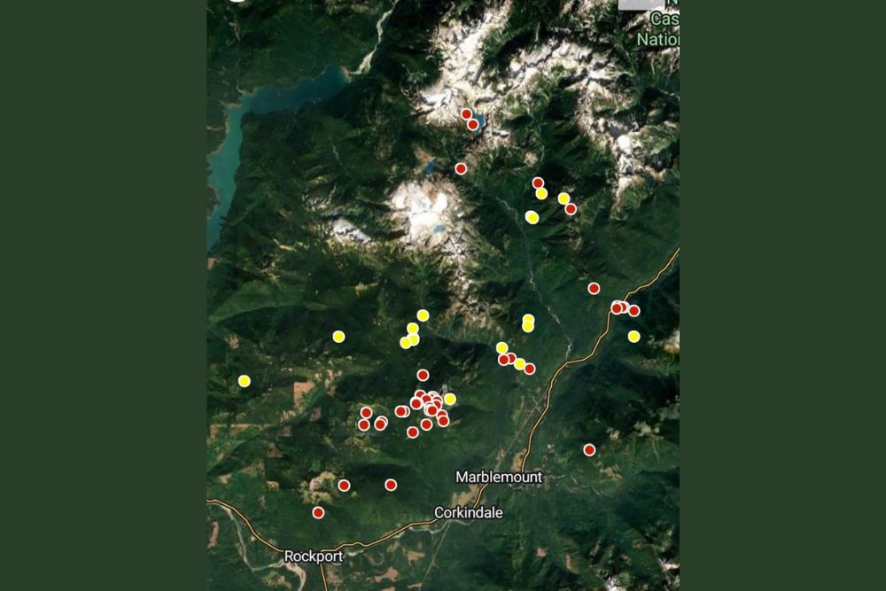 Over 50 Lightning Strikes Rock Upriver Skagit County Washington as Storm Tracks Toward Rockport and Douses the Electric Fire