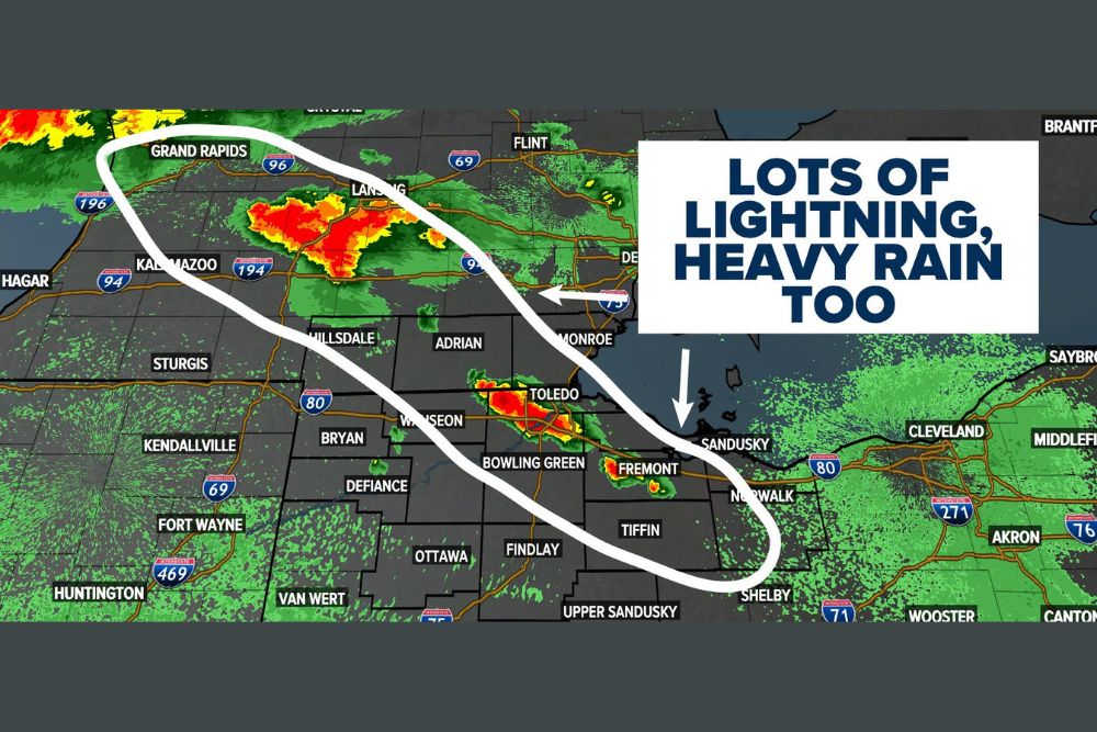 Repeated Friday Morning Thunderstorms Bring Heavy Rain and Frequent Lightning to Michigan and Ohio With Totals Up to 2 Inches