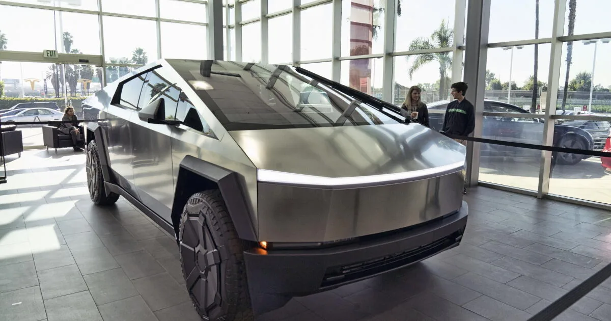 A Tesla Cybertruck, similar to the one involved in a fatal driveway crash near Temecula