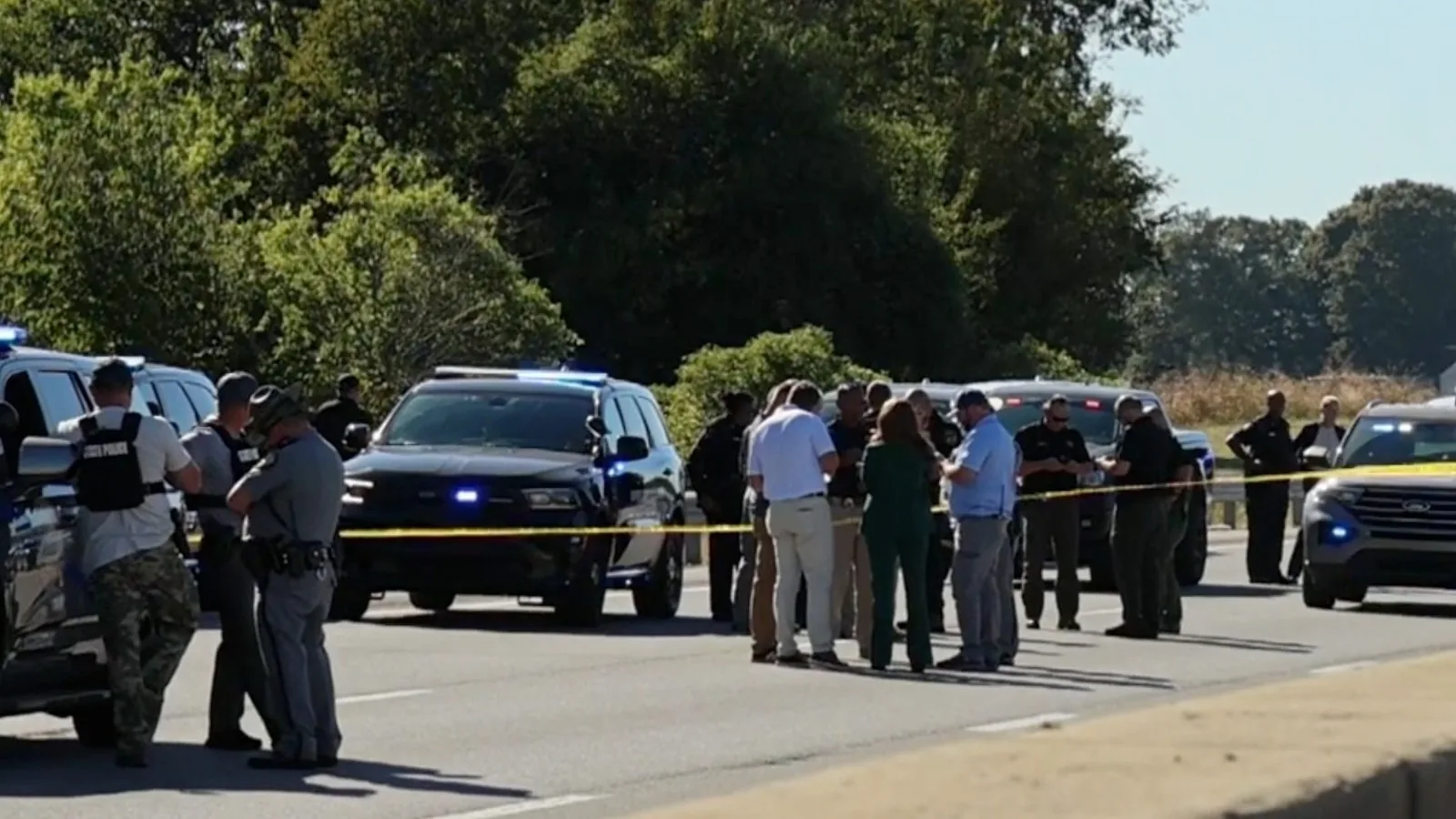 Kentucky State Trooper Hayden Phillips Killed While Patrolling Interstate 65 in Warren County After Severe Roadside Attack, Police Say Suspect Was Later Arrested